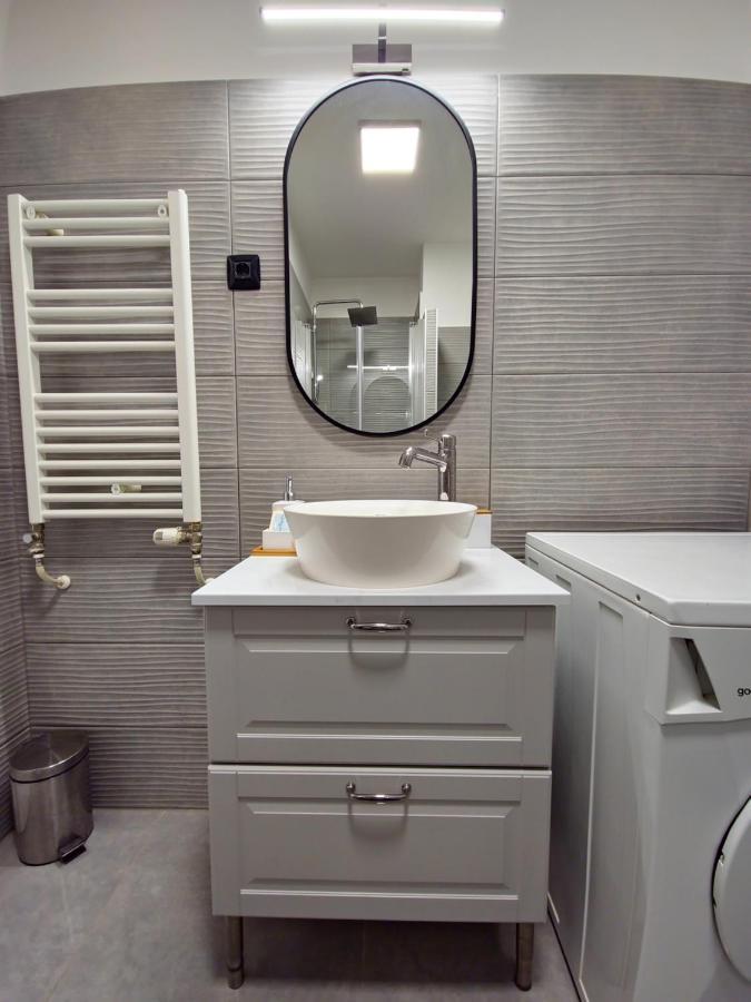 Uptown Place Apartment ザダル エクステリア 写真